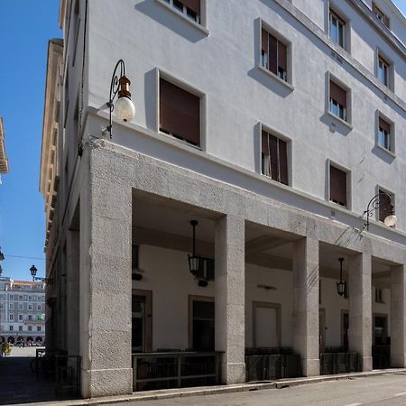 Vis A Vis Apartments Τεργέστη Εξωτερικό φωτογραφία